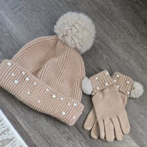 Zara Tan Knit Hat and Gloves Set with Pearls